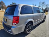 Used 2015 Dodge Grand Caravan SXT image 6