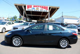 Used 2015 Toyota Camry LE image 3