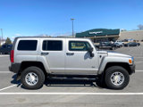 Used 2008 HUMMER H3 image 2