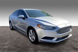 Used 2018 Ford Fusion SE image 2