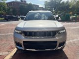 Used 2022 Jeep Grand Cherokee L Limited w/ Luxury Tech Group II image 2