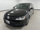 Used 2017 Volkswagen Jetta SE image 4