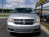 Used 2010 Dodge Grand Caravan SXT image 4