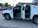 Used 2005 Chevrolet Avalanche Z66 w/ Preferred Equipment Group image 5