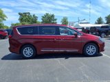 Used 2017 Chrysler Pacifica LX image 5