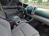 Used 2012 Toyota Tacoma 4x4 Double Cab image 4