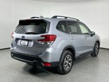 Used 2019 Subaru Forester Premium image 5