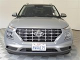 Used 2021 Hyundai Venue SEL image 2