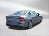 Used 2019 Volvo S60 T5 Momentum w/ Multimedia Package image 4