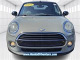 Used 2017 MINI Cooper Convertible image 5