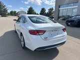 Used 2016 Chrysler 200 Limited image 3