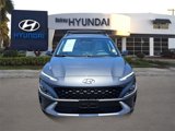 Used 2022 Hyundai Kona SEL image 2