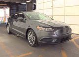 Used 2017 Ford Fusion SE w/ Fusion SE Technology Package image 4