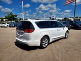 Used 2017 Chrysler Pacifica Touring-L w/ Tire & Wheel Group image 5