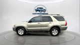 Used 2008 Toyota 4Runner SR5 image 2
