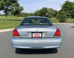Used 2003 Ford Crown Victoria LX image 4