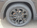 Used 2020 GMC Terrain SLE w/ Driver Convenience Package image 4