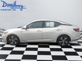 Used 2023 Nissan Sentra SV image 2