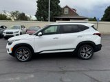 Used 2023 Kia Seltos SX image 4