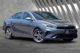 Used 2022 Kia Forte LXS image 2