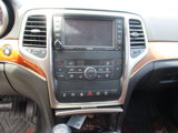 Used 2013 Jeep Grand Cherokee Overland image 3