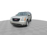 Certified 2014 GMC Yukon XL SLT image 3