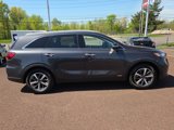 Used 2019 Kia Sorento EX image 2