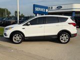 Used 2019 Ford Escape SE image 2