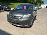 Used 2012 Toyota Sienna XLE image 4