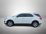 Used 2017 Chevrolet Equinox LS image 2