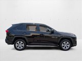 Used 2020 Toyota RAV4 LE image 4