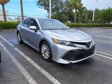 Used 2020 Toyota Camry LE image 3