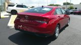 Certified 2022 Hyundai Elantra SE image 4