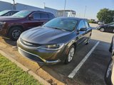 Used 2017 Chrysler 200 Limited Platinum w/ Comfort & Convenience Group image 3