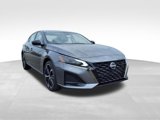 New 2025 Nissan Altima 2.5 SR image 2
