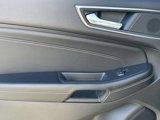 Used 2022 Ford Edge Titanium image 3