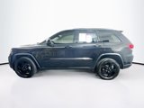 Used 2018 Jeep Grand Cherokee Laredo image 4