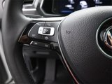 Used 2020 Volkswagen Tiguan SEL image 2
