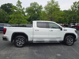 New 2025 GMC Sierra 1500 SLT image 2