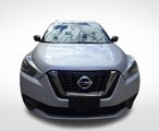 Used 2020 Nissan Kicks SR image 2