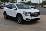 Used 2023 GMC Terrain SLT image 3