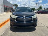 Used 2014 Toyota Highlander XLE image 3