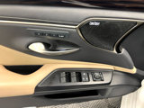 Used 2021 Lexus ES 350 w/ Luxury Package image 6