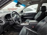 Used 2013 INFINITI JX35 AWD w/ Premium Pkg image 3