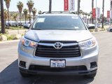 Used 2015 Toyota Highlander LE image 2