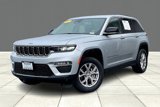Certified 2022 Jeep Grand Cherokee Limited image 2