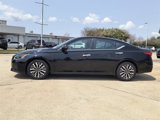 Used 2023 Nissan Altima 2.5 SV image 3