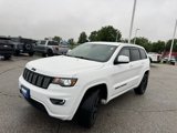 Used 2018 Jeep Grand Cherokee Altitude image 3