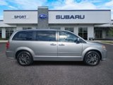 Used 2017 Dodge Grand Caravan SXT image 2