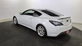 Used 2014 Hyundai Genesis 3.8 image 5